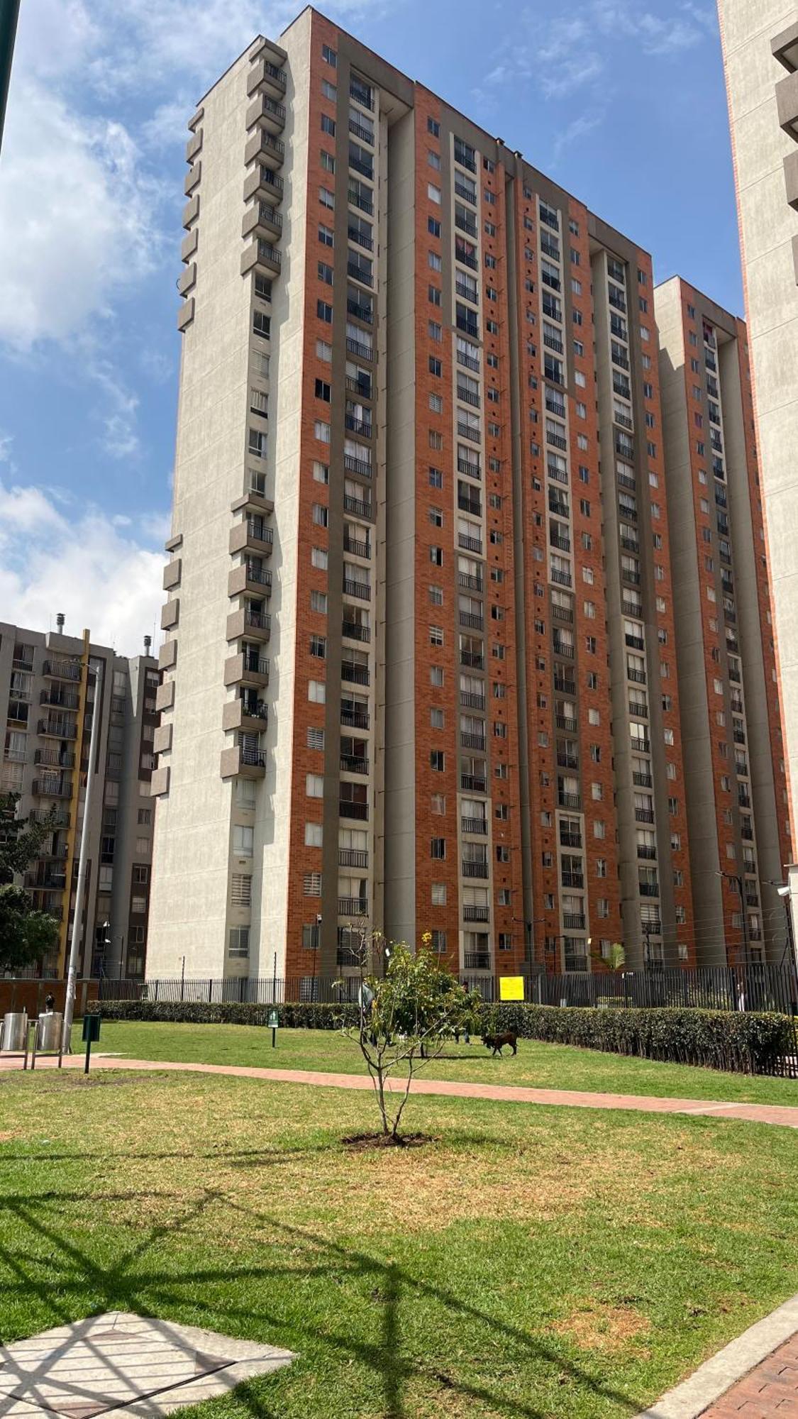 Moderno Y Tranquilo Apartamento